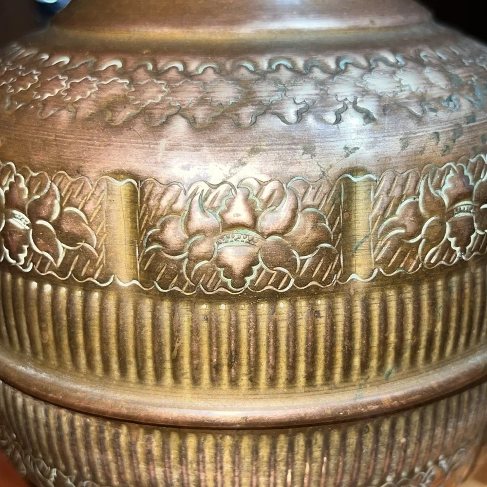 Antique Copper Ornate Hand Hammered Fluted Double Handle Pot Art Vase Vessel